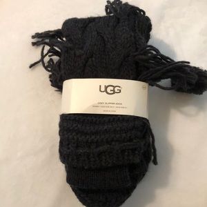 Ugg cozy slipper socks size xs-s, ladies 5-7